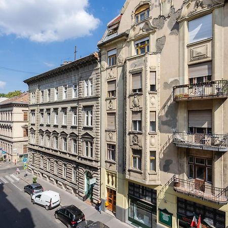 Lonyay Grand Central Budapest Eksteriør bilde